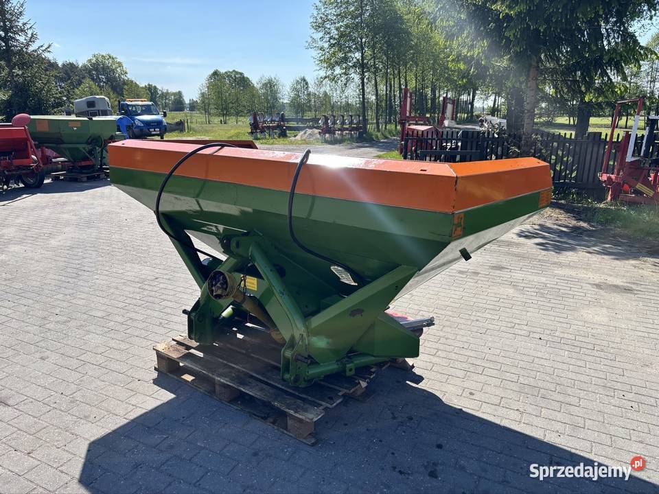 Rozsiewacz nawozów Amazone U siewka nawozu Myszyniec