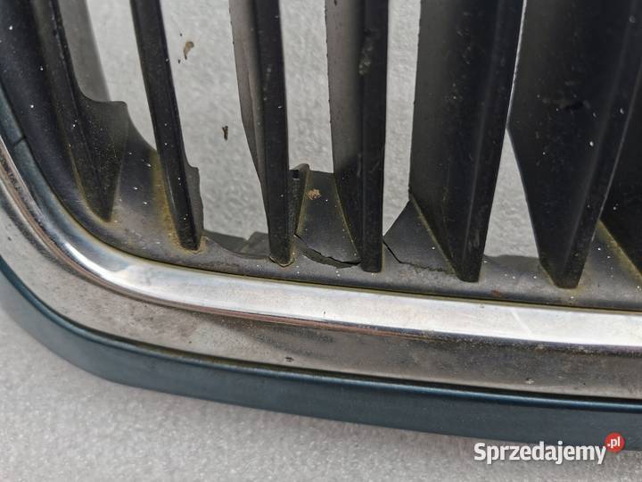 Atrapa Grill Skoda Octavia I Lift 9432 Niebieska osobowe Wyszków sprzedam