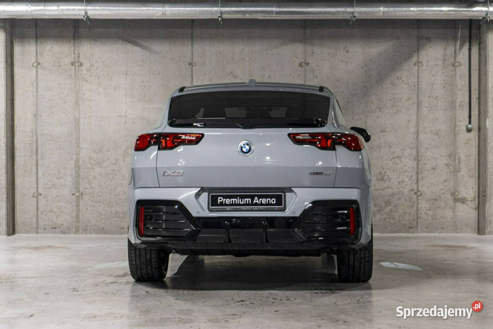 BMW iX2 iX2 eDrive20 z ratą 950 netto Łódź