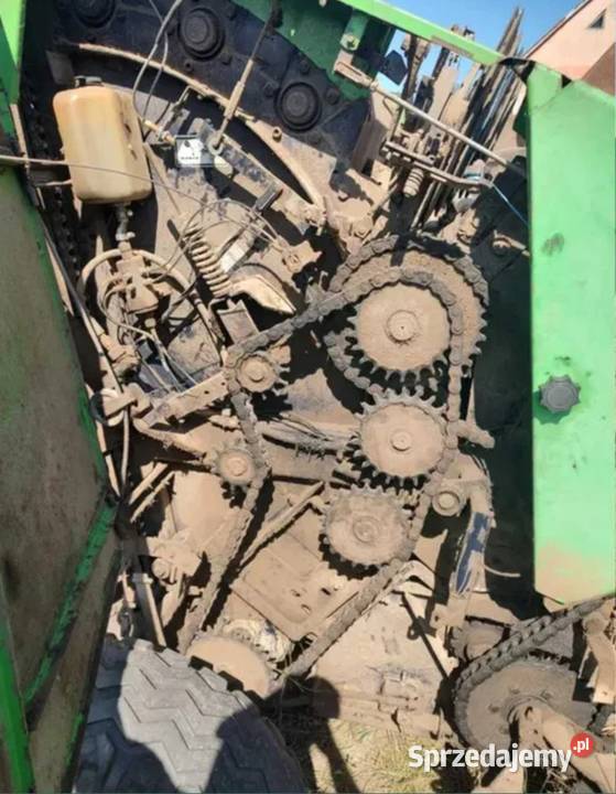 Prasę DeutzFahr 230 Rolujące (belujące) Augustów