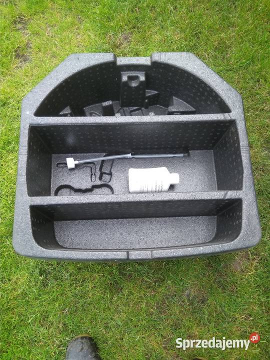 Wkład pianka styropian bagażnika Toyota Avensis Sieradz