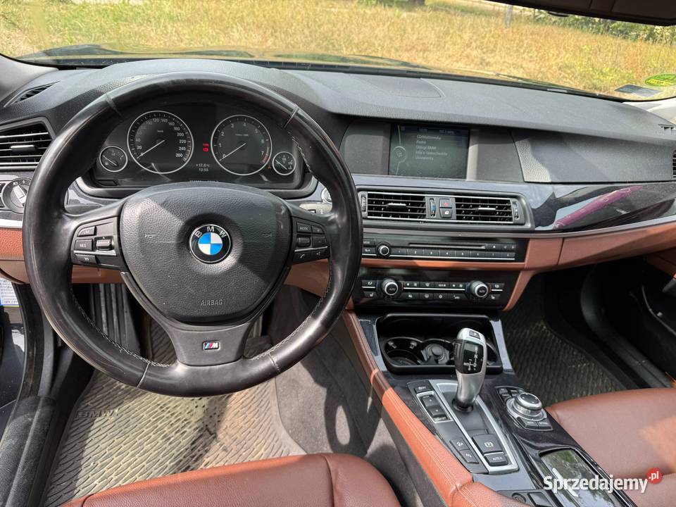 BMW Seria 5 528i xDrive 2012 Komfort moc i napęd