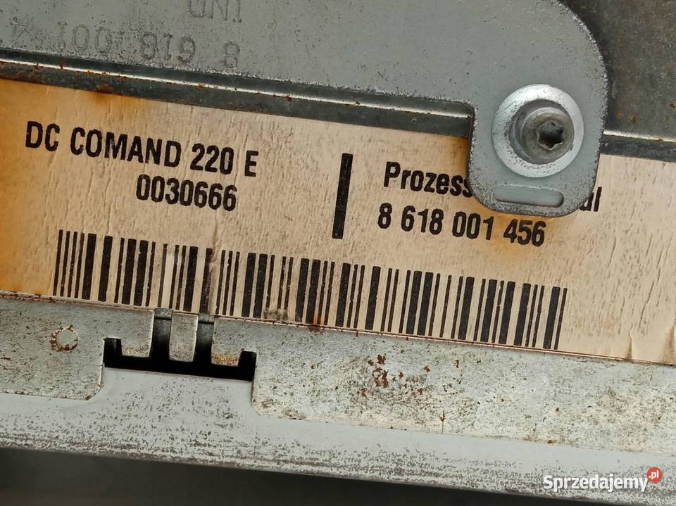 RADIO 8618001723 MercedesBenz Sklasa IV 19982005