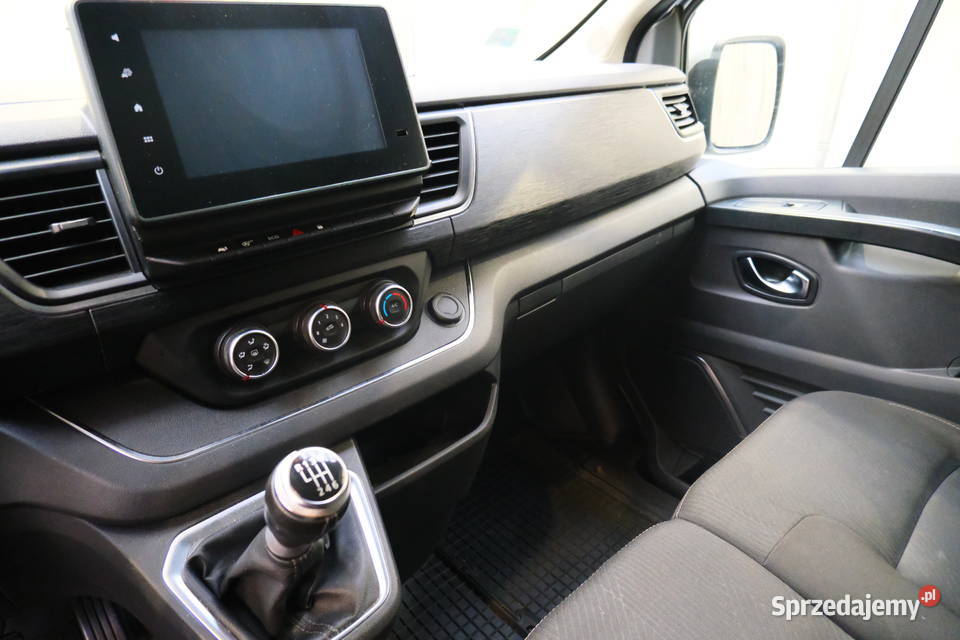 RENAULT TRAFIC 2022 199700 ccm 150 mazowieckie Warszawa