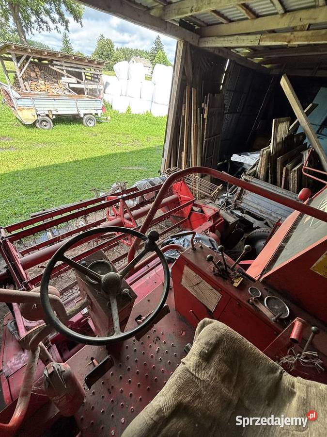 Kombajn MF440 Zbożowe Mały Płock