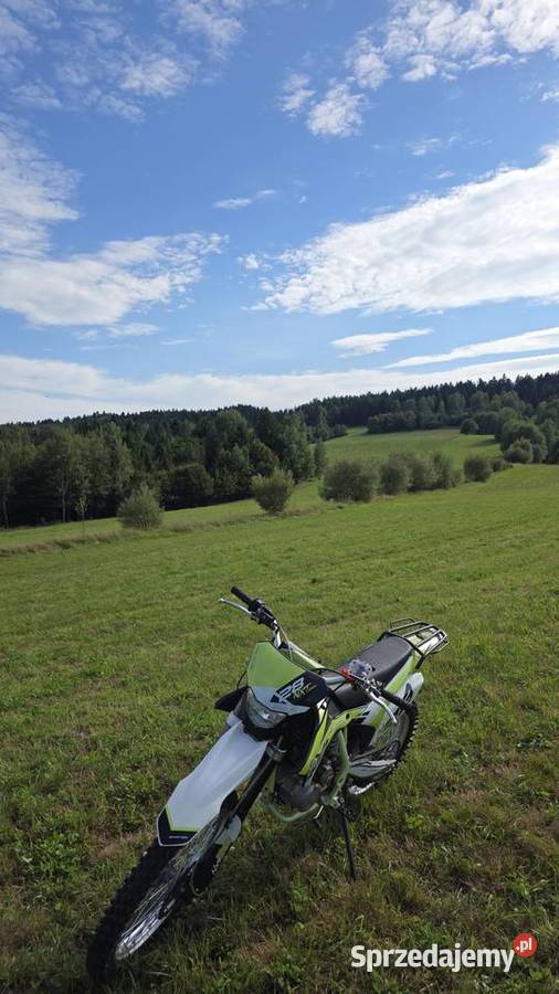 Sprzedam nieuszkodzony podkarpackie Ustrzyki Dolne