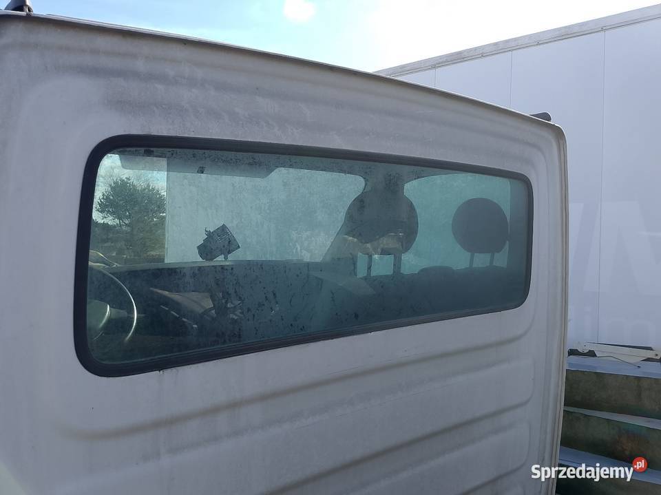 Szyba kabiny tylnia tył Iveco daily master Pozostałe Kakonin
