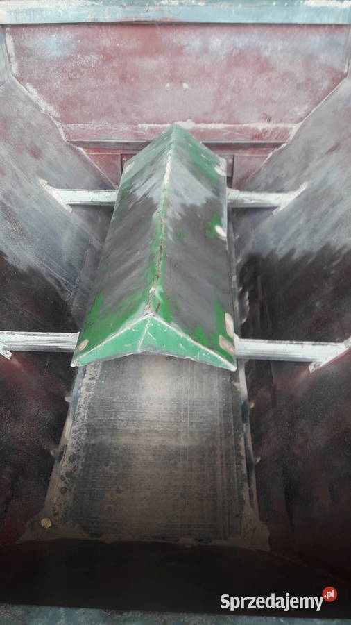 Rozsiewacz do wapna Bredal 7ton Iłża