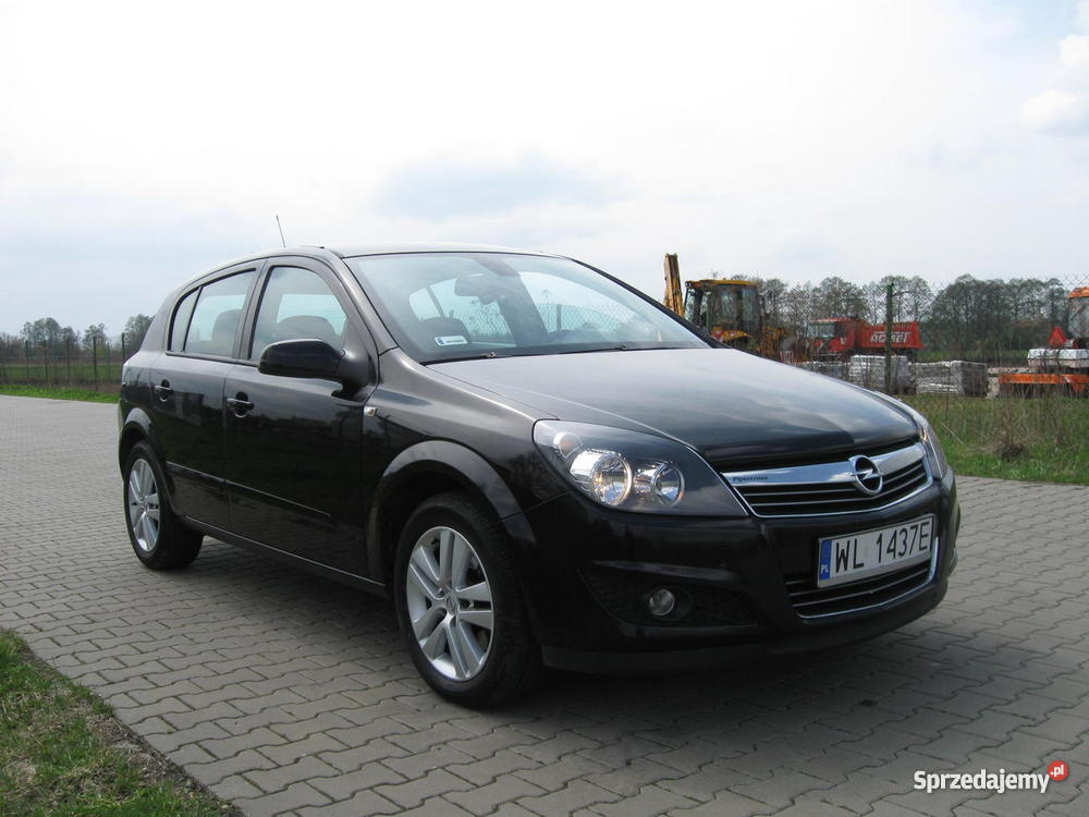 Opel Astra H Lift czarny