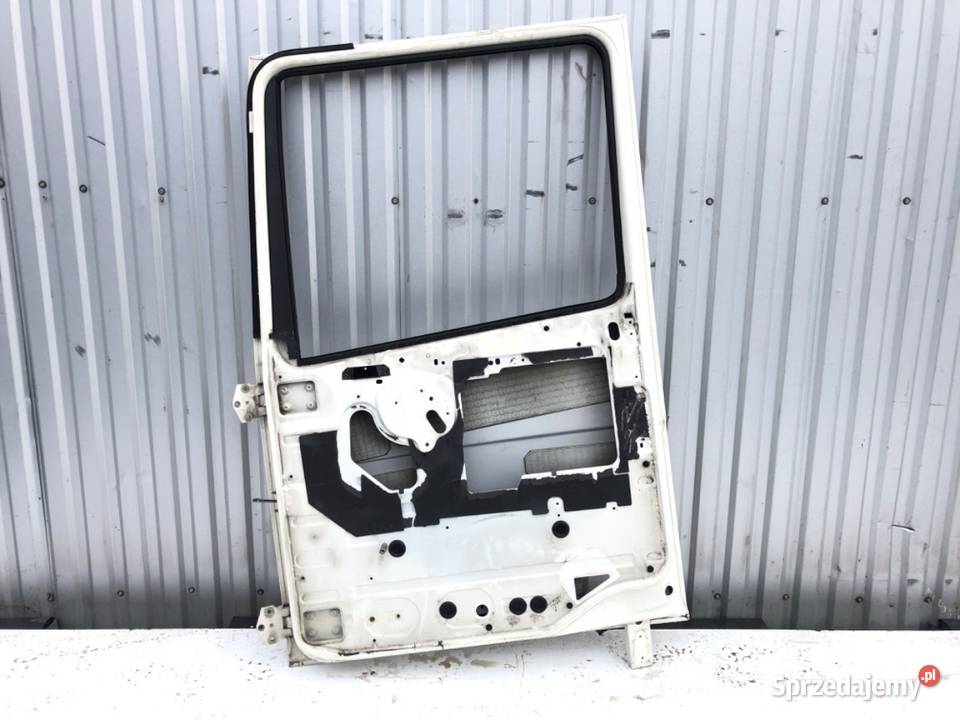 DRZWI PRAWY PRZÓD DAF XF Ciągnik siodłowy