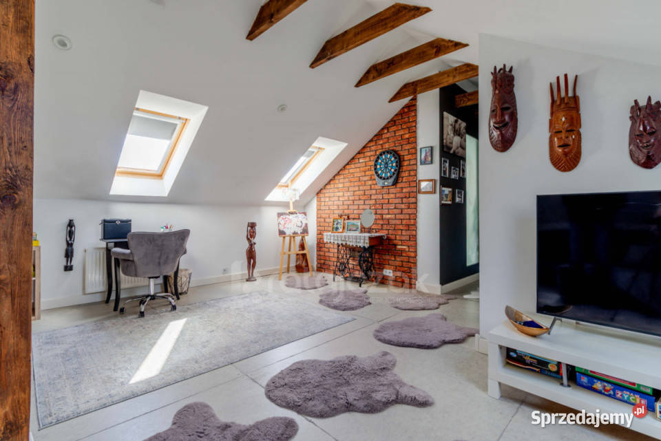 Sprzedaż domu wolnostojącego 200m2 Kąpino