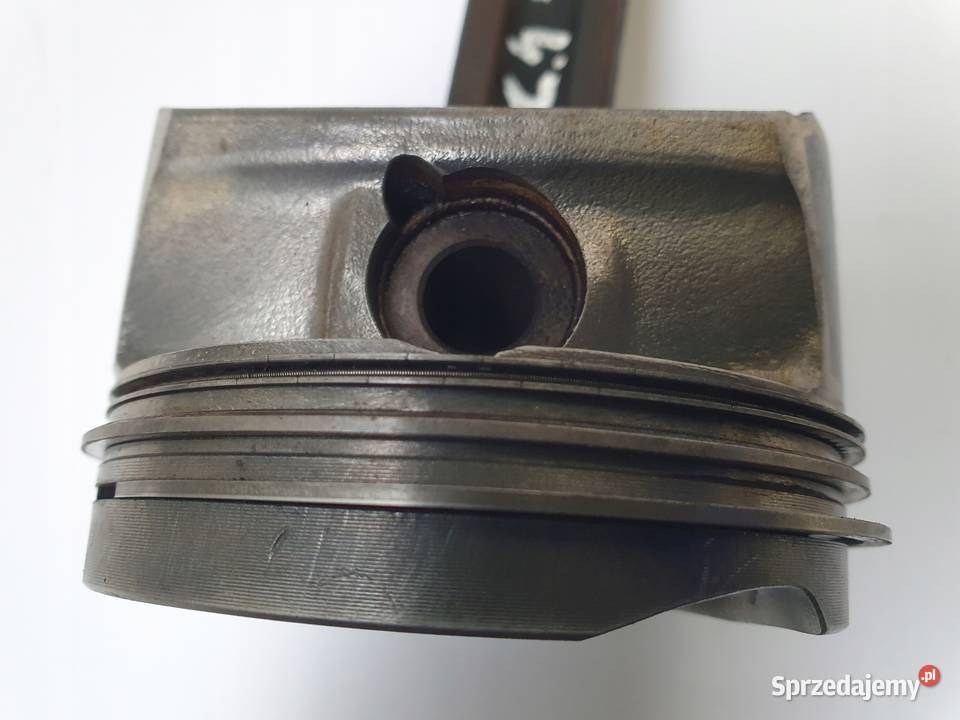 TŁOK KORBOWÓD Peugeot 308 14 VTI oryginał osobowe lubelskie Chełm