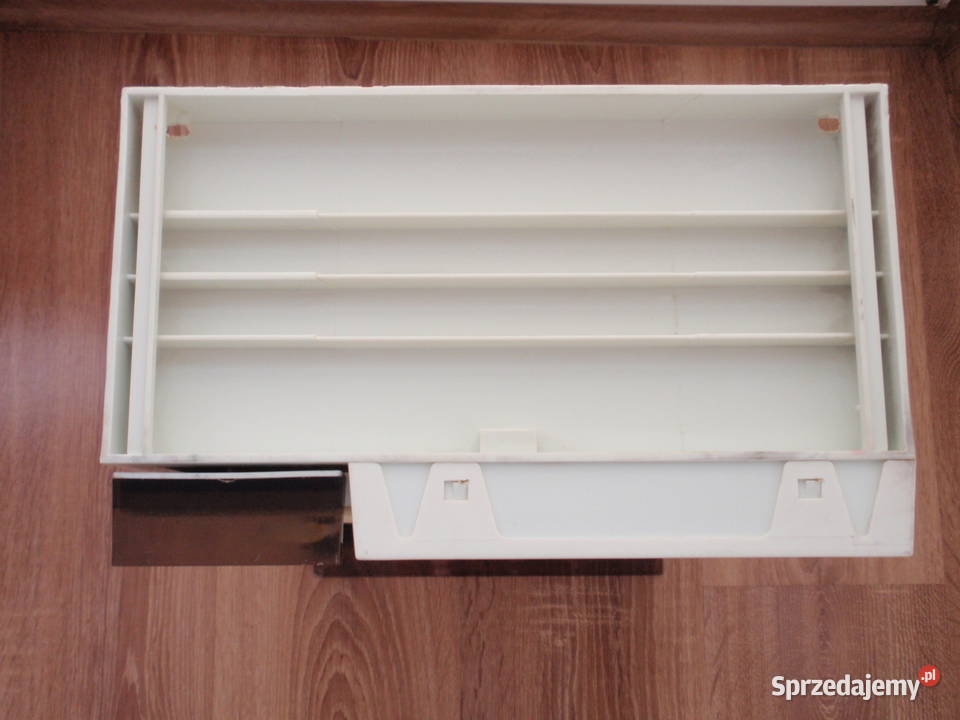 Szafka plastikowa wisząca z lustrem