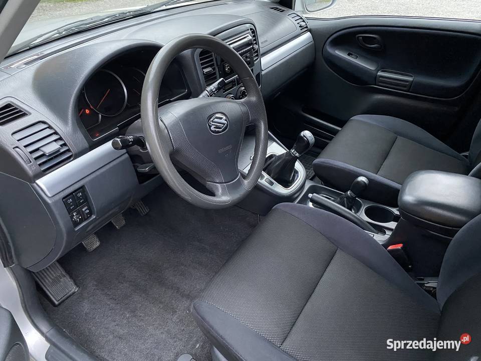 25BGAZ Klimatyzacja Alufelgi Hak 4x4 Zwoleń