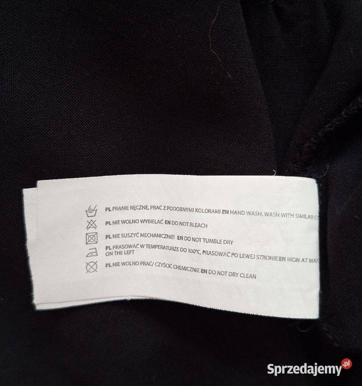 Czarna bluzka TXM 38 z wiskozy na guziki Olsztyn