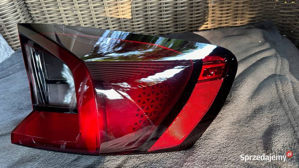 BMW X1 U11 LAMPA TYLNA PRAWA USA H4946536007 Oświetlenie Gorzów Wielkopolski