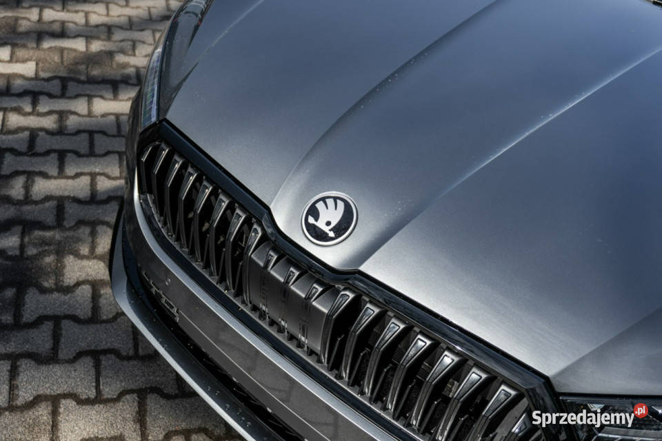 koda Superb Sportline 20 TDI 193 DSG 4x4 IV 2023 gniazdo USB łódzkie Łódź sprzedam