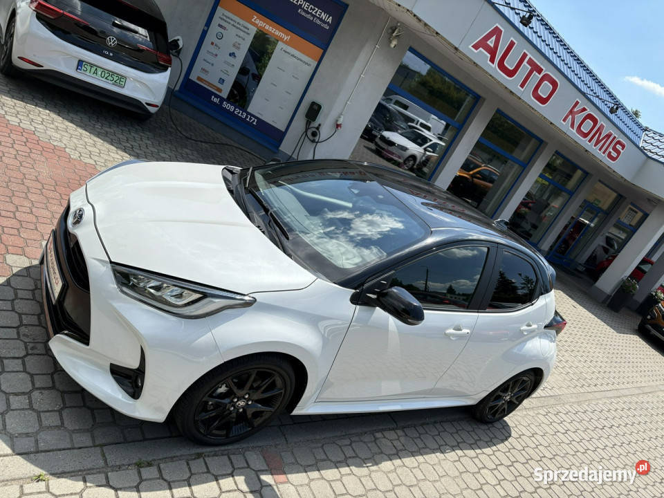 Toyota Yaris Rezerwacja IV 2020 VAT marża Yaris Motoryzacja Tarnowskie Góry