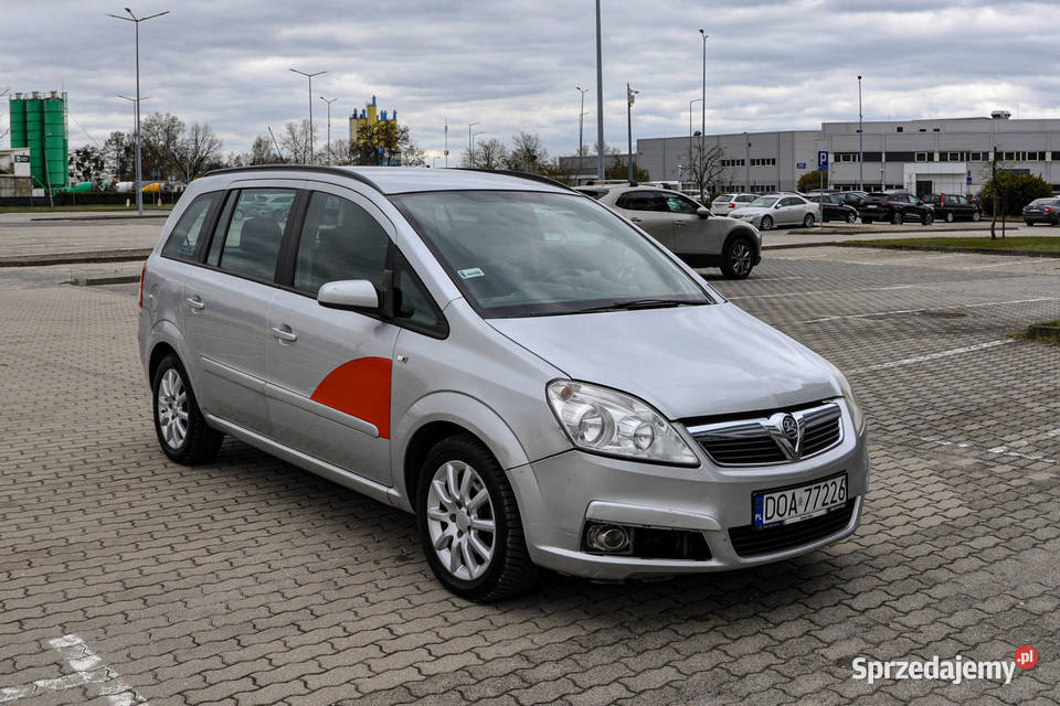Opel Zafira 18 140 LPG 2009 r Lift 7osobowy 1796cm3 dolnośląskie Wrocław