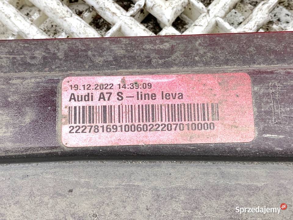 LISTWA PROGOWA LEWY SLINE AUDI A7 C8