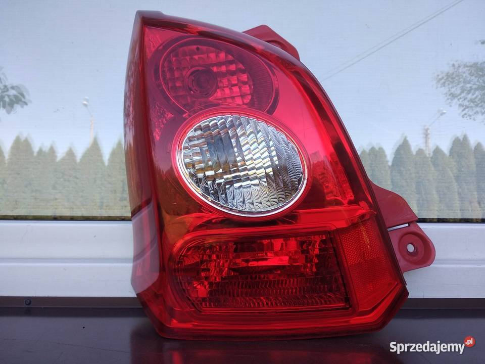 Suzuki Alto Nissan Pixo lampa tył tylna lewa Sieradz sprzedam