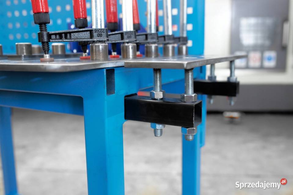 STÓŁ SPAWALNICZY 600 X 1000 SYSTEM 28 NARZĘDZIA wielkopolskie Poznań sprzedam