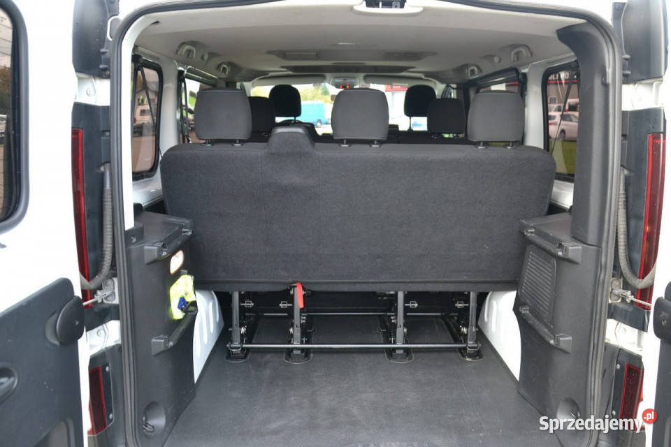 Opel Vivaro 16 cdti 125 6biegów 9osobowy 2x Kęty