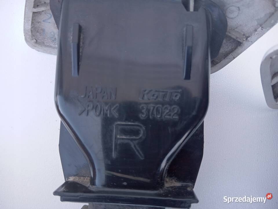 SPRYSKIWACZ REFLEKTORA MITSUBISHI PAJERO SPORT Części