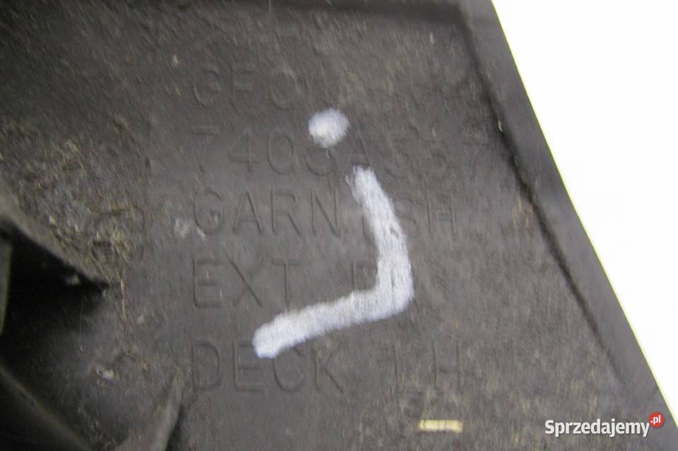 NAROŻNIK PODSZYBIA LEWY LEWE MITSUBISHI osobowe Podszybia lubelskie