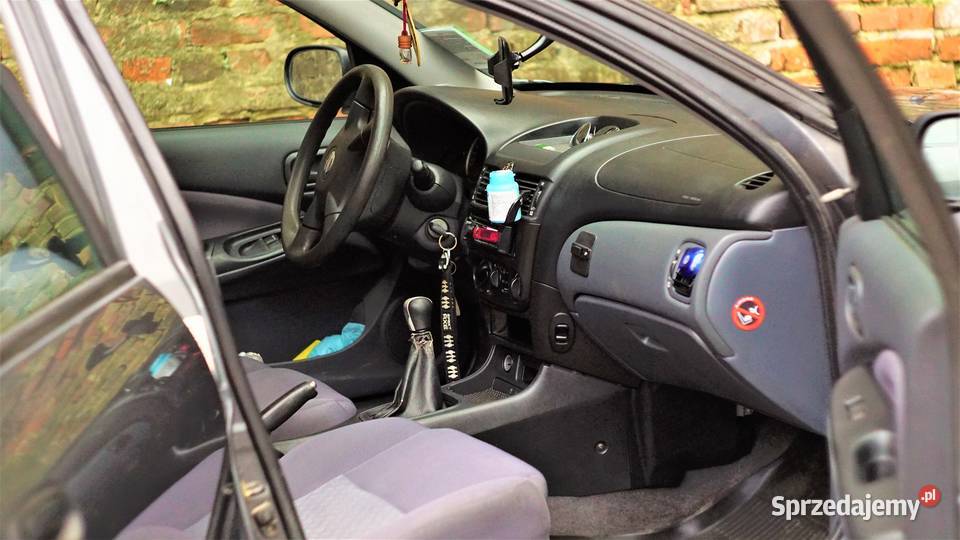 Nissan Almera n16 15 bLPG 98 187000 2004 r poduszka powietrzna Almera lubelskie Lublin