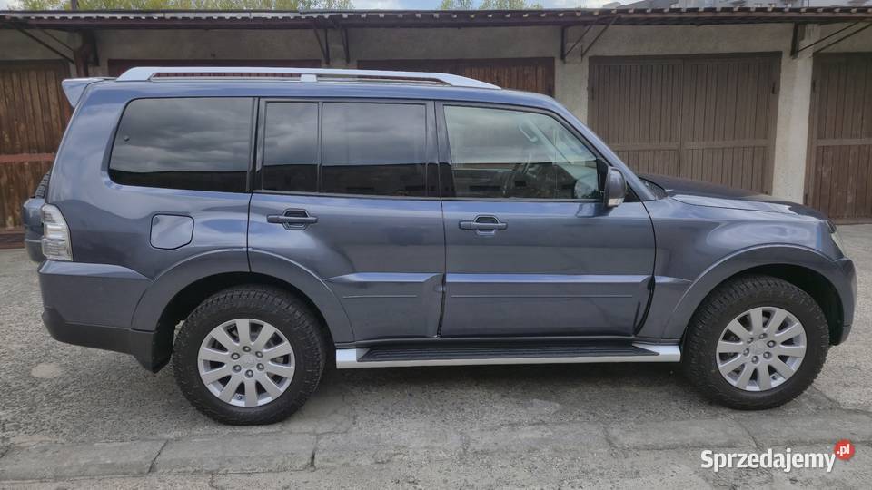 Mitsubishi Pajero IV 38 V6 MIVEC w perfekcyjnym CD małopolskie Kraków