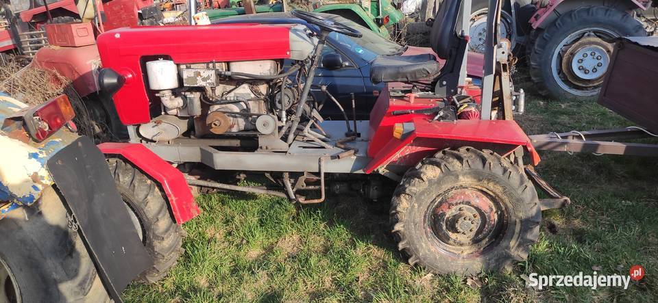 Ciagnik zamiana 4x4 zarejestrowany z wciągarką 5
