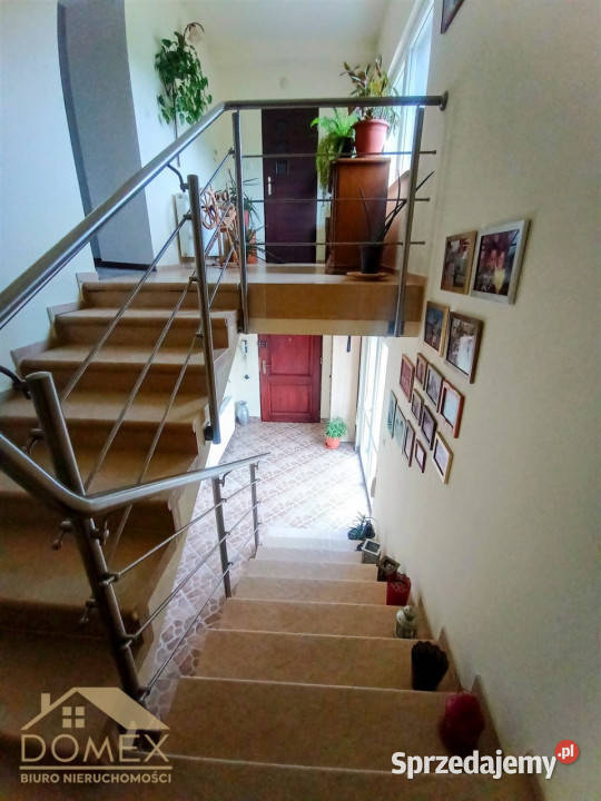 sprzedaży domu wolnostojącego 256m2 Pogrzebień