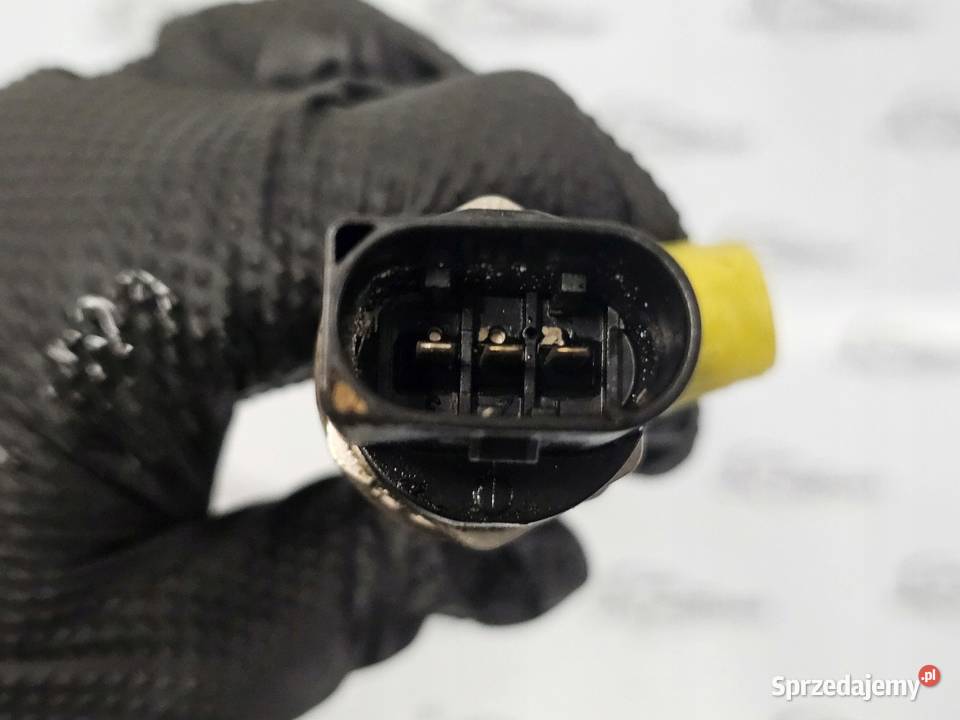 BMW 1 3 5 X3 20 D N47D20A Listwa wtryskowa