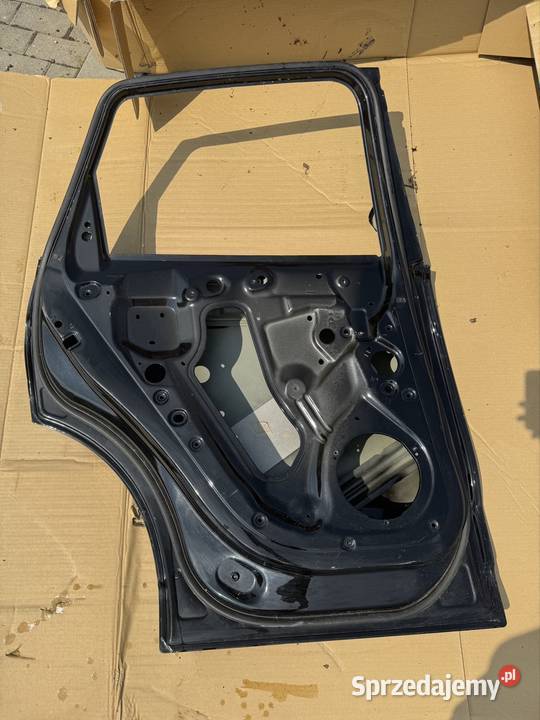 Audi Q58R drzwi lewy tył Drzwi podkarpackie Rzeszów sprzedam