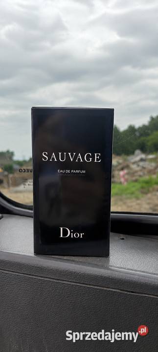 Dior savague 100ml Pozostałe Gorlice sprzedam