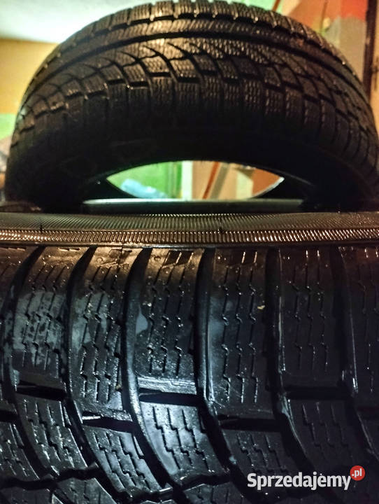 sprzedam opony zimowe NOKIAN 23555 R17 Strzelno sprzedam