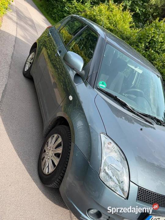 Suzuki Swift 4x4 2007 benzyna klima Turek