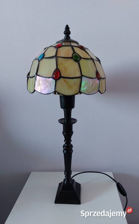 Lampa witrażowa Warszawa