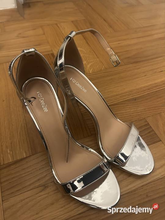 Srebrne szpilki DeeZee rozmiar 39 Czółenka Dąbrowa Tarnowska