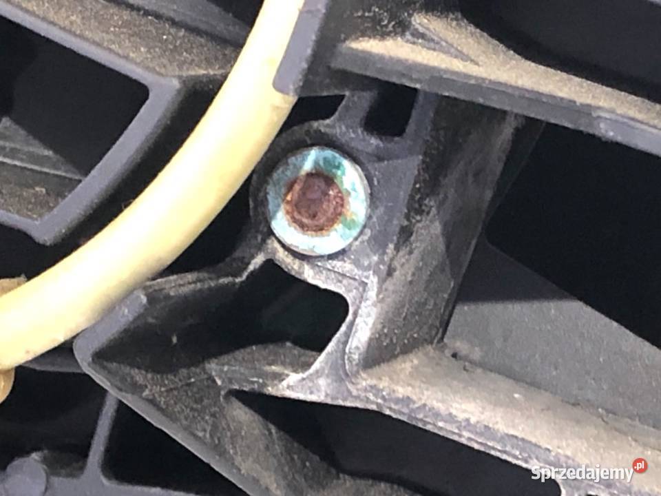 KLAMKA ZEWNĘTRZNA LEWY TYŁ BMW E84 SUV 0915 sprzedam