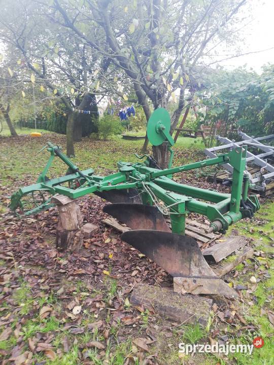 PŁUG 3 SKIBOWY Z KOLCZATKĄ Pługi Łagiewniki