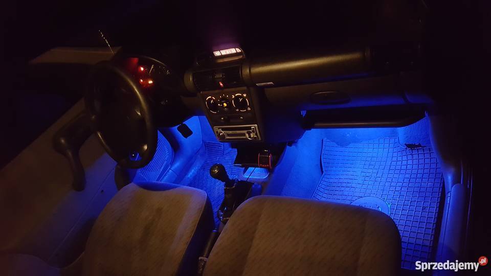 Opel corsa b 14 8v okazja super stan światła LED mazowieckie