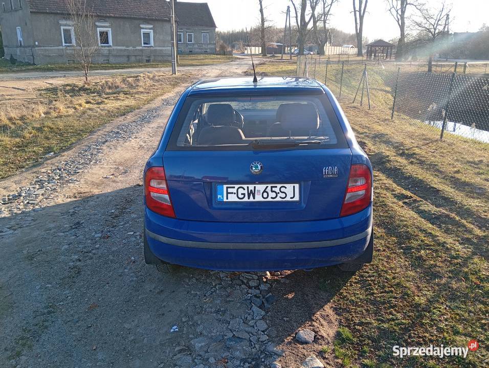 Skoda Fabia 14 MPI benzyna hatchback Żytowań