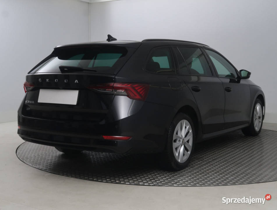 Skoda Octavia 20 TDI wielofunkcyjna kierownica Bielany Wrocławskie