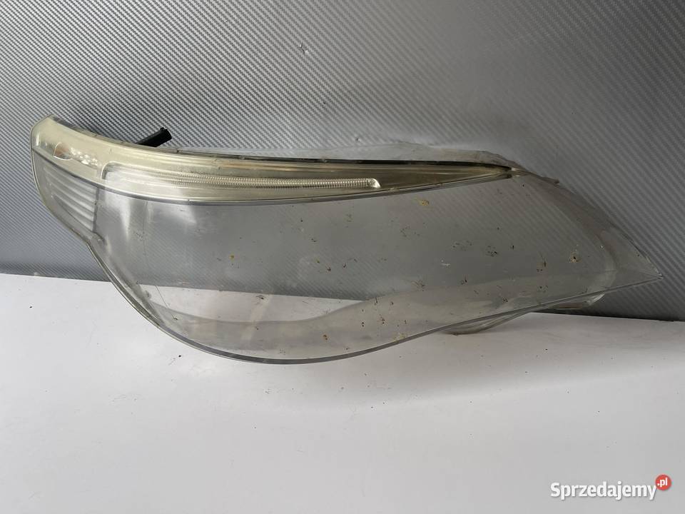 BMW E60 PRAWY KLOSZ HELLA Lampy przednie wielkopolskie Ostroróg