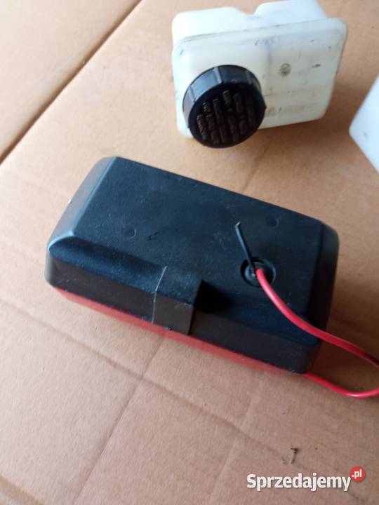 Zbiornik lampa cięgna Fiat 126p maluch Stalowa Wola