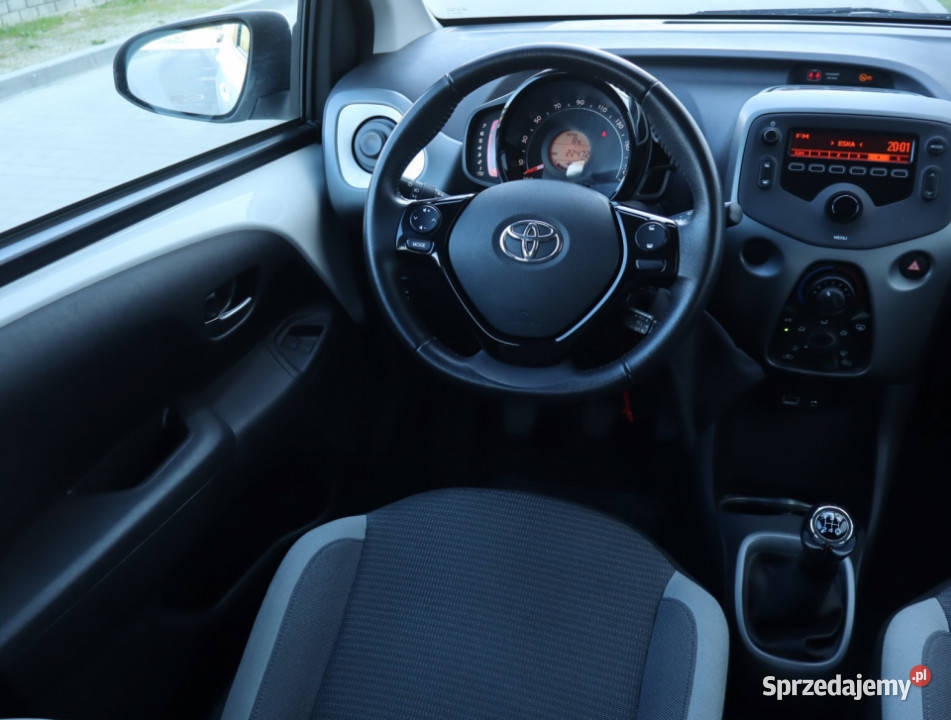 Toyota Aygo 10 VVTi Łódź sprzedam