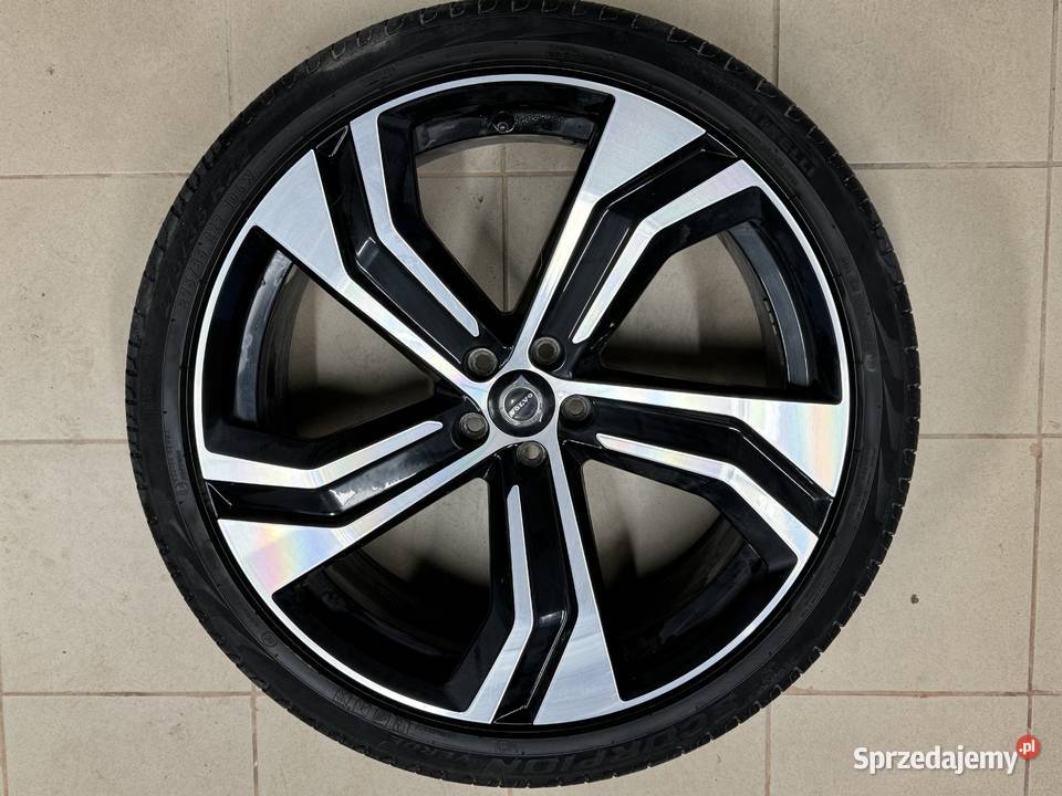 Felgi Aluminiowe VOLVO 22 Wiry