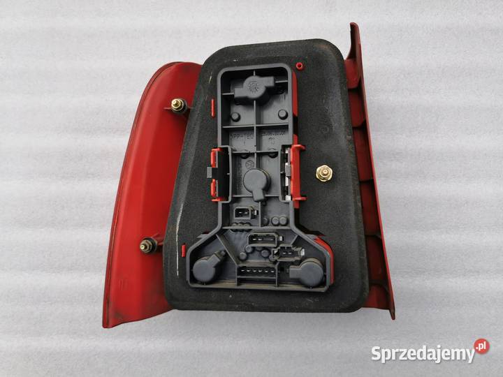 Lampa Prawy Tył Tylna Prawa VW Passat B5 Sedan Wyszków